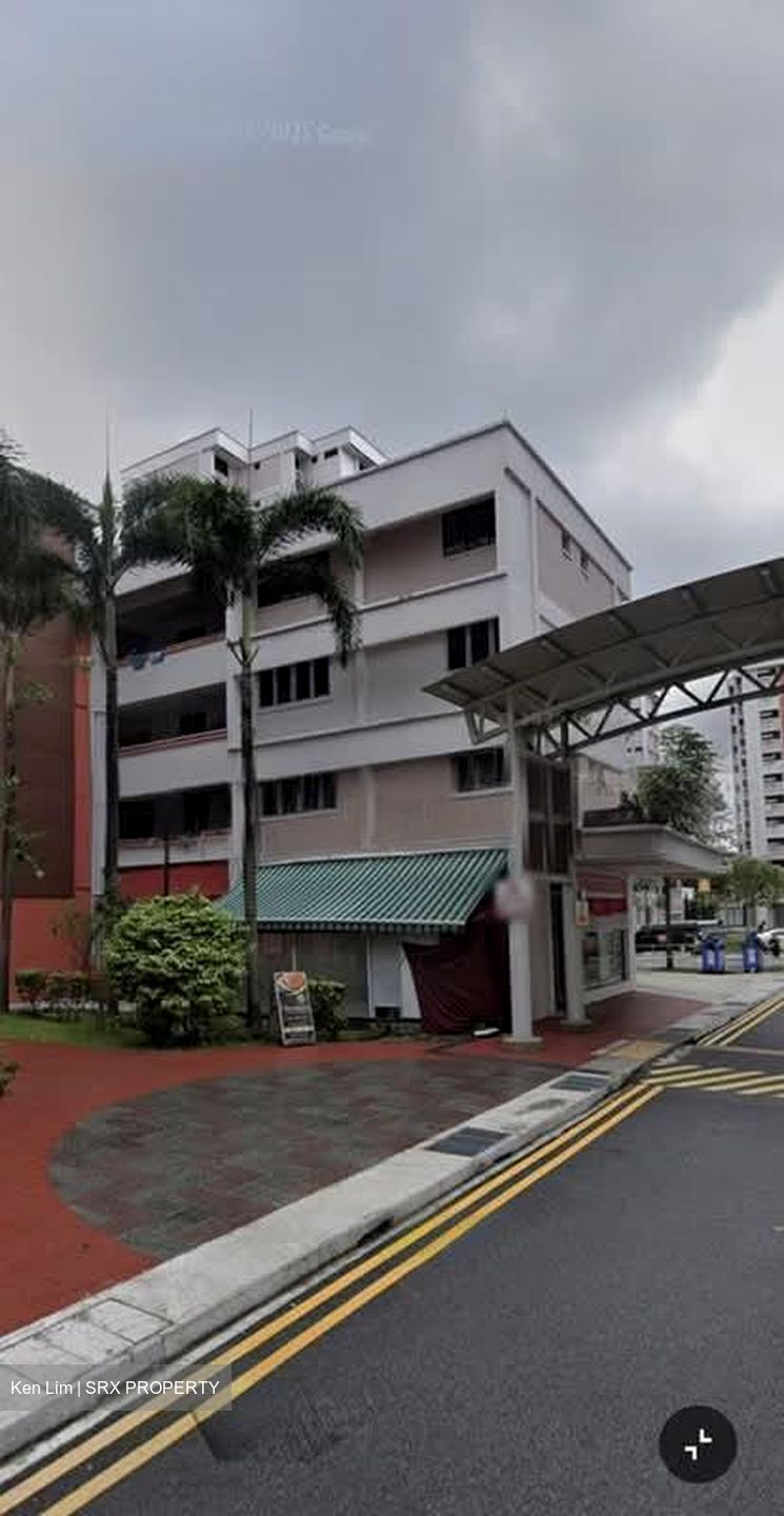 Jurong West Street 41 (D22), Shop House #535717571